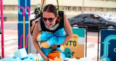  Caravana de Verão leva educação ambiental e lazer à Praia da Enseada em São Francisco do Sul
