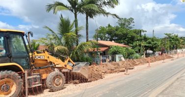 Novas ruas são beneficiadas com obras da rede  de esgoto em Ubatuba e Capri, em São Francisco do Sul